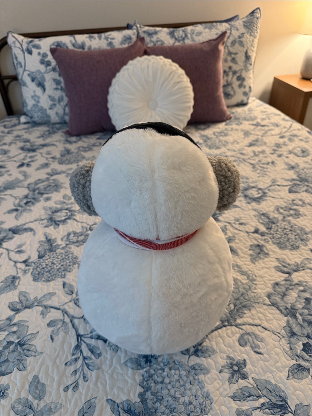 Brentwood Costco Snowman Pillow - Picture 3 of 5